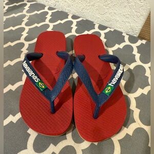 Havaianas Vibrant Red and Navy Flip Flops 13C